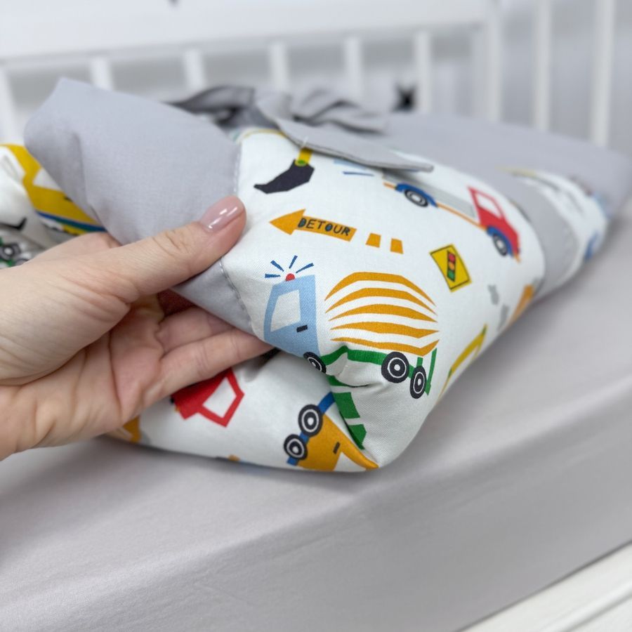 Конверт для мальчика сезон осень-зима-весна 100х80 см Oh My Kids "Машинки" серый