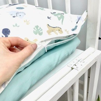 Сатинова постільна білизна в ліжечко 120х60 см Oh My Kids &laquo;Динозаври&raquo;