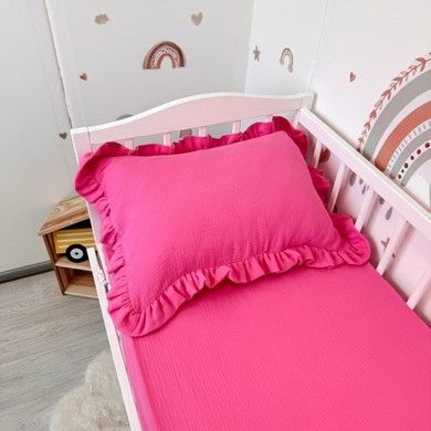 Муслінова наволочка 40х60 см з рюшами Oh My Kids "Crimson" малиновий