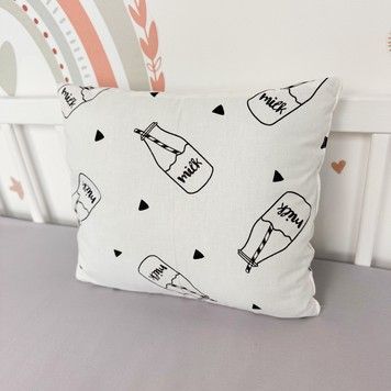 Подушка в коляску Oh My Kids milk bottle