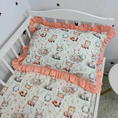 Натуральный комплект постельного белья с рюшами в кровать 120х60 см Oh My Kids &laquo;Зверюшки&raquo; персиковый ранфорс