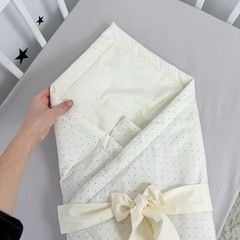 Конверт на выписку сезон весна-лето-осень Oh My Kids "Точки" молочный