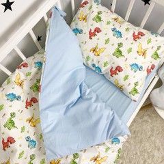 Дитяча постільна білизна для хлопчика в ліжко 120х60 см Oh My Kids &laquo;Динозаврики&raquo; блакитний