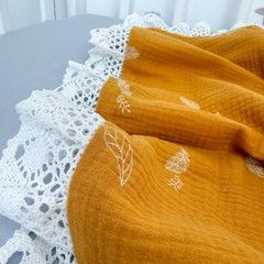 Дитячий плед з мусліну 90х70 см з мереживом Oh My Kids "Small Leafs" гірчичний