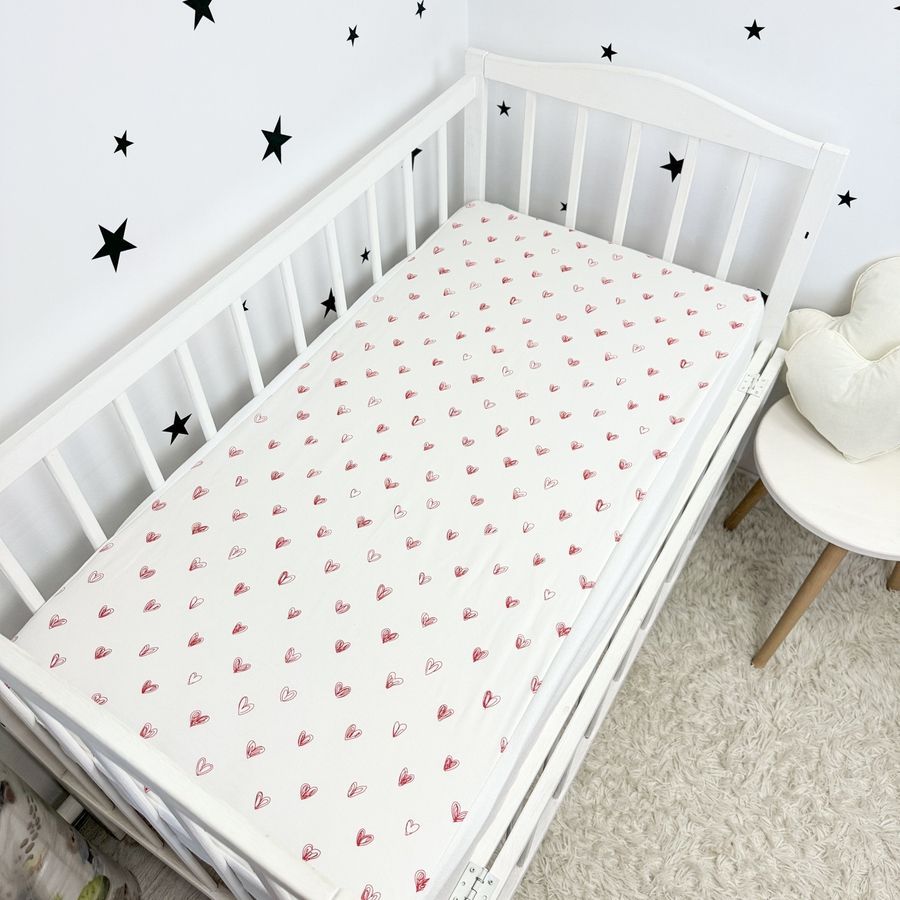 Непромокаемая простыня в кроватку 120х60 см Oh My Kids "Red Hearts"