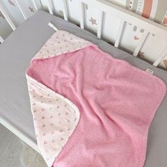 Махровий рушник 70х70 см з куточком для дівчинки Oh My Kids "Pink Hearts" 100% бавовна