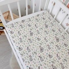 Дитяче водонепроникне простирадло на гумці 120х60 см Oh My Kids "Зайчики" сірий