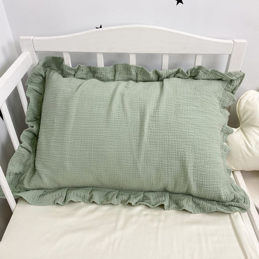 Муслиновая наволочка с рюшами 40х60 см Oh My Kids "Dark Mint"
