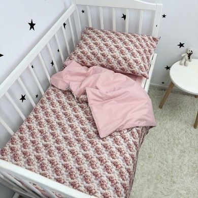 Натуральний комплект постільної білизни для дитячого ліжка 120х60 см Oh My Kids &laquo;Ведмедики у хмаринках&raquo; пудровий