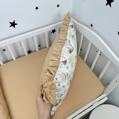 Дитяча наволочка з рюшами 40х60 см Oh My Kids "Лисички совенята"  бежевий