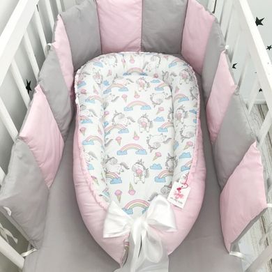 Кокон для девочки со съёмным матрасом Oh My Kids "Единороги с облаками и радугами"