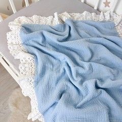 Легкий мусліновий плед з мереживом 90х70 см Oh My Kids "Light Blue" блакитний