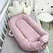 Позиционер для новорожденной девочки Soft OMK &laquo;Powder&raquo; + непромокаемый чехол на матрас