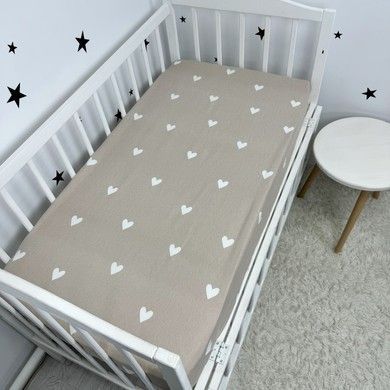 Тепле фланелеве простирадло на гумці 120х60 см Oh My Kids &laquo;Cute hearts&raquo; бежевий